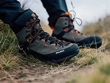 Turistická obuv Alpinus