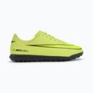 Trávnik Nike
