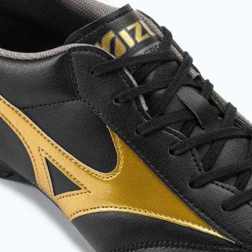 Mizuno Morelia II Club MD pánske kopačky black/gold/dark shadow