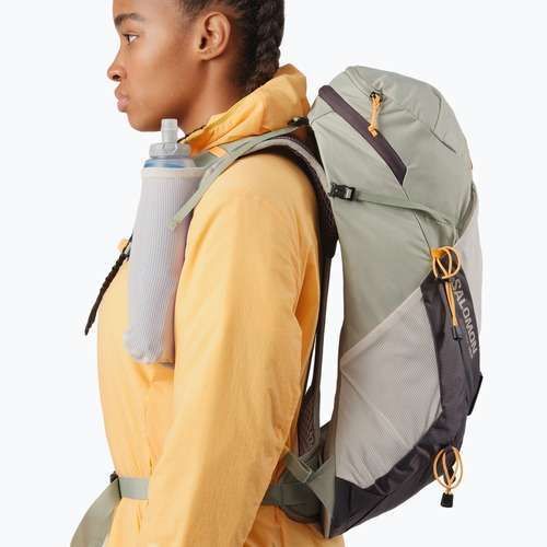 Dámsky turistický batoh Salomon Aerotrek 18 l M-L seagrass/silver cloud/nine iron