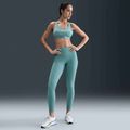 Fitness podprsenka Nike Swoosh Light Support cannon/white 7