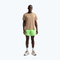 Pánske bežecké šortky Nike Stride Dri-Fit Brief-Lined 7" lime blast 2