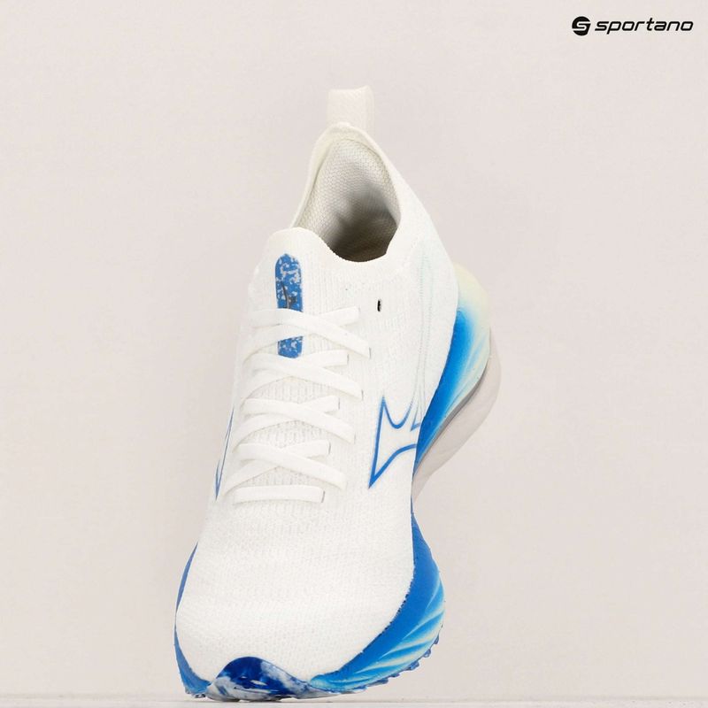 Dámske bežecké topánky Mizuno Wave Neo Wind white/silver/peace blue 10