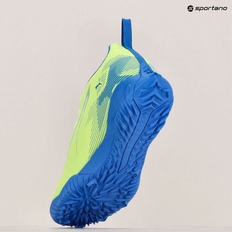 Detská futbalová obuv PUMA Ultra 5 Play TT Jr fizzy apple/puma white 11