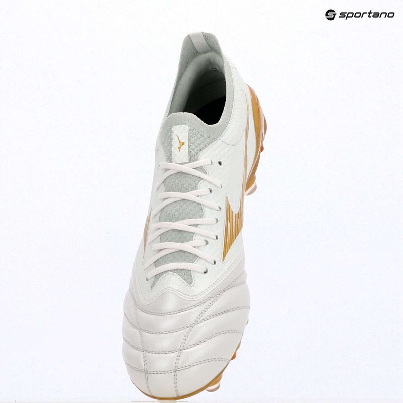 Futbalové kopačky Mizuno Morelia Neo IV Beta Elite Mix white/mp gold/cool gray 3c 9