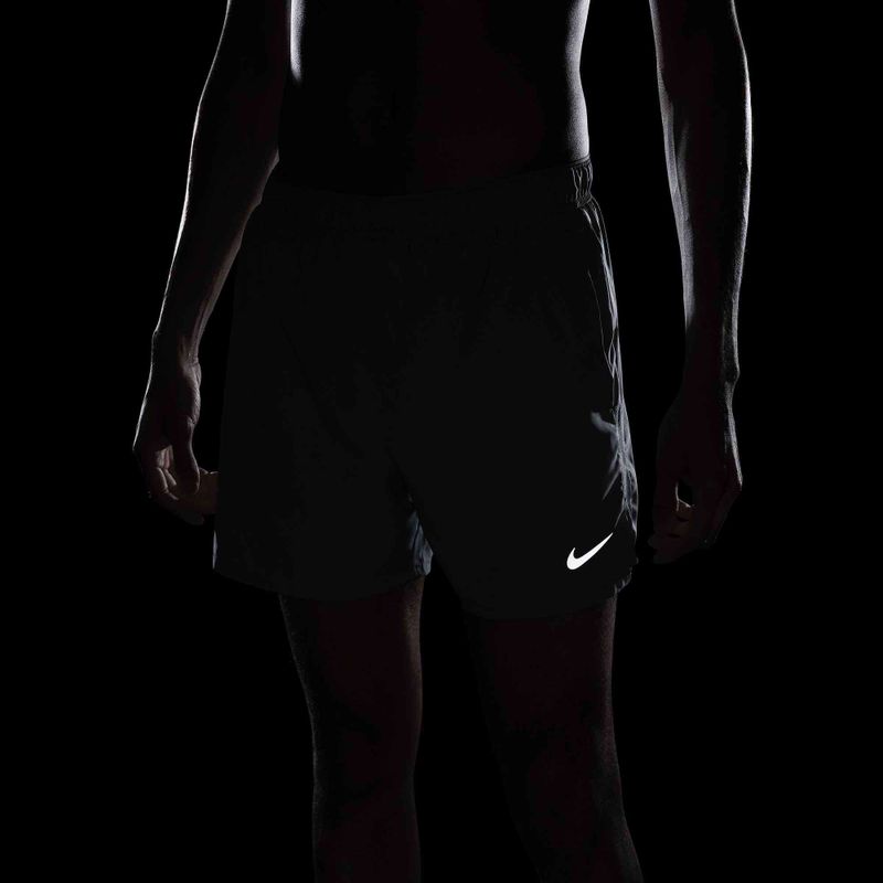 Pánske šortky Nike Dri-Fit Challenger 7" Brief-Lined smoke grey/smoke grey/black 10