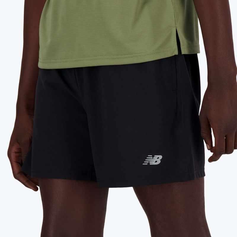 Pánske bežecké šortky New Balance Sport Essential Lined 5" black 3