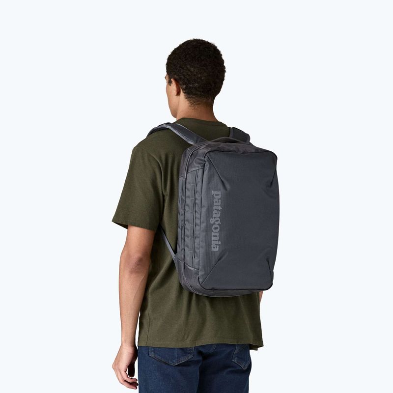 Turistický batoh Patagonia Black Hole Micro MLC smolder blue 4