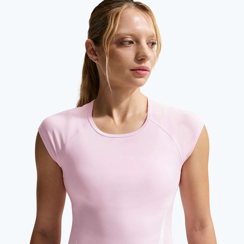 Dámske bežecké tričko Nike Swoosh Run Dri-Fit pink foam/photon dust/white 4