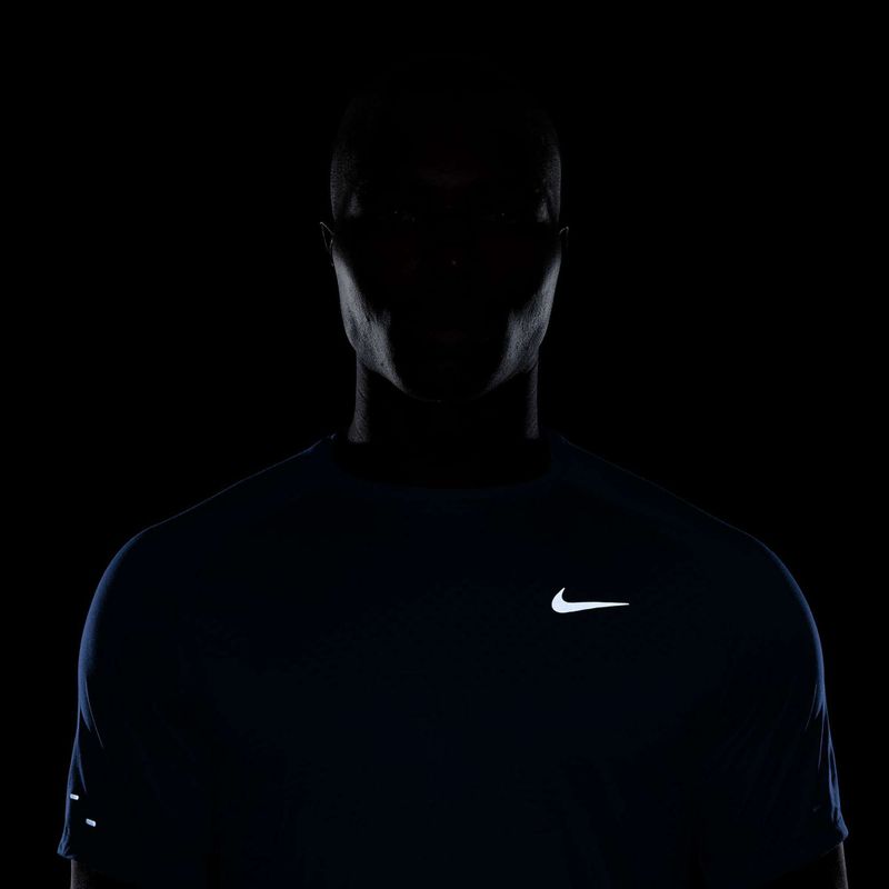 Pánske bežecké tričko Nike Stride ADV royal pulse 4