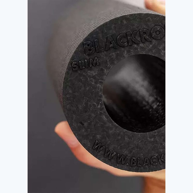 Masážny valček BLACKROLL Slim black 2