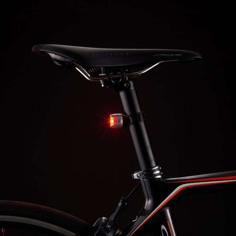 Sada bicyklových svetiel CatEye AMPP 200 HL-EL042RC / ORB TL-LD160 black 5