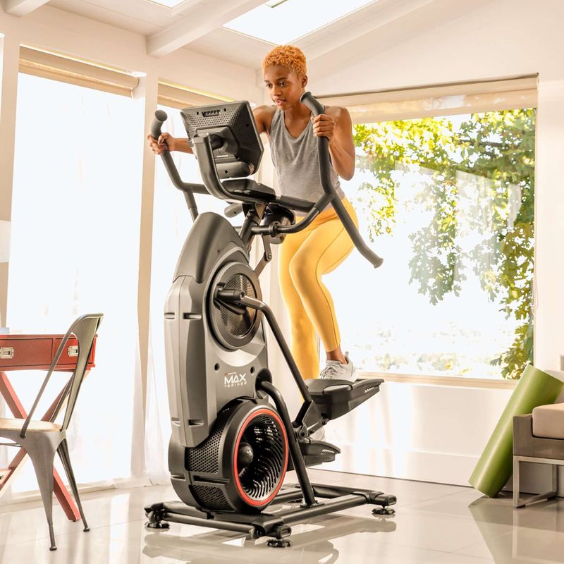 Eliptický trenažér Bowflex BFX Max Trainer M9 black 9