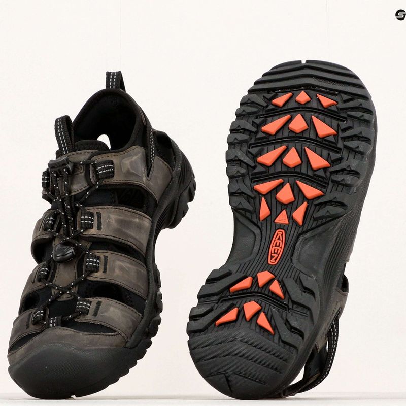 KEEN Targhee III pánske sandále sivé/čierne 10